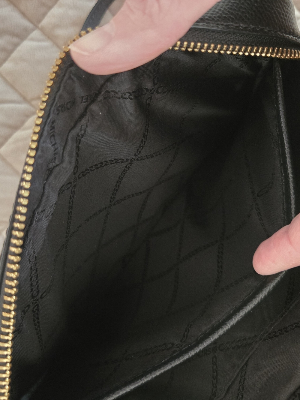 Michael Kors Jet Set Travel Black Saffiano Leather Crossbody - Picture 12 of 16